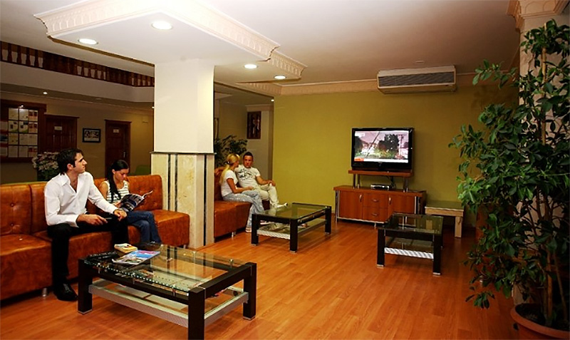 Elamir Grand Lukullus Hotel